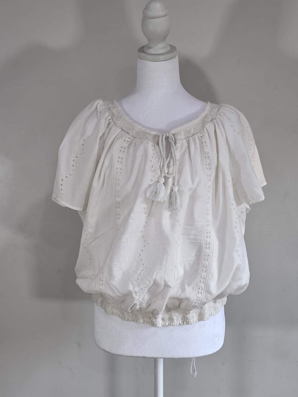 Lucky Brand Cream Eyelet Peasant Top with Tassel Tie